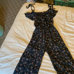 Floral jumper 🌵 jumpsuit